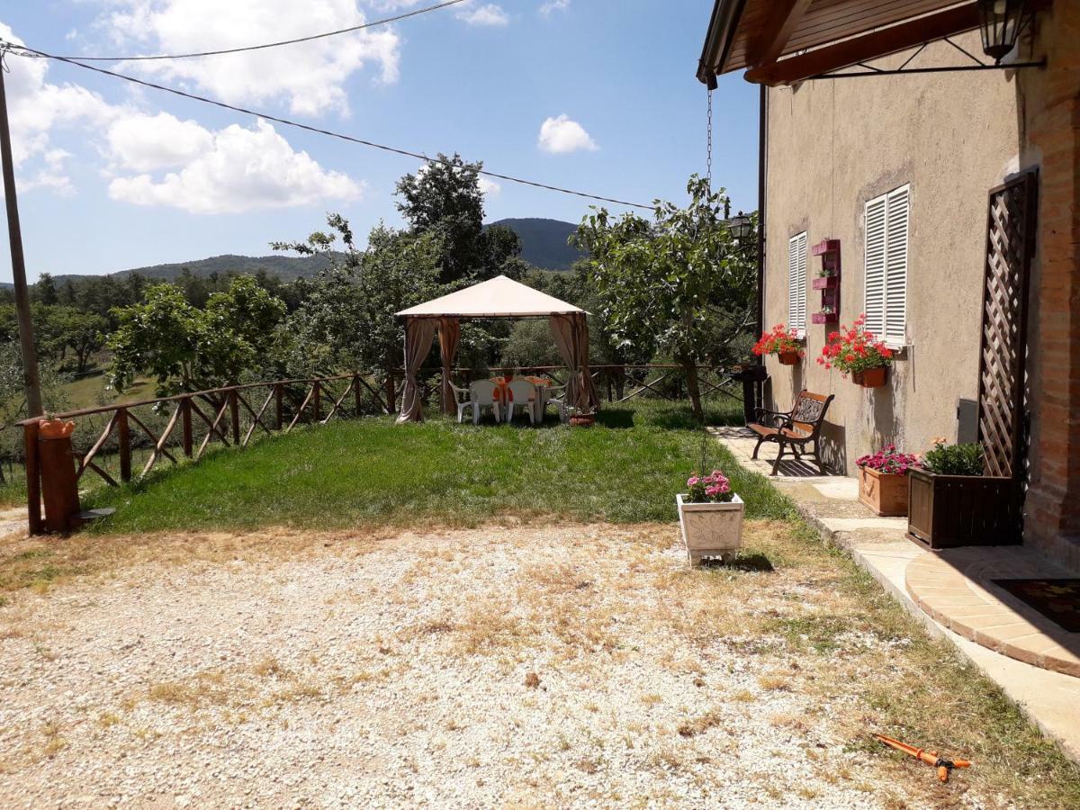 Santa Restituta Alle Preci Country House מראה חיצוני תמונה