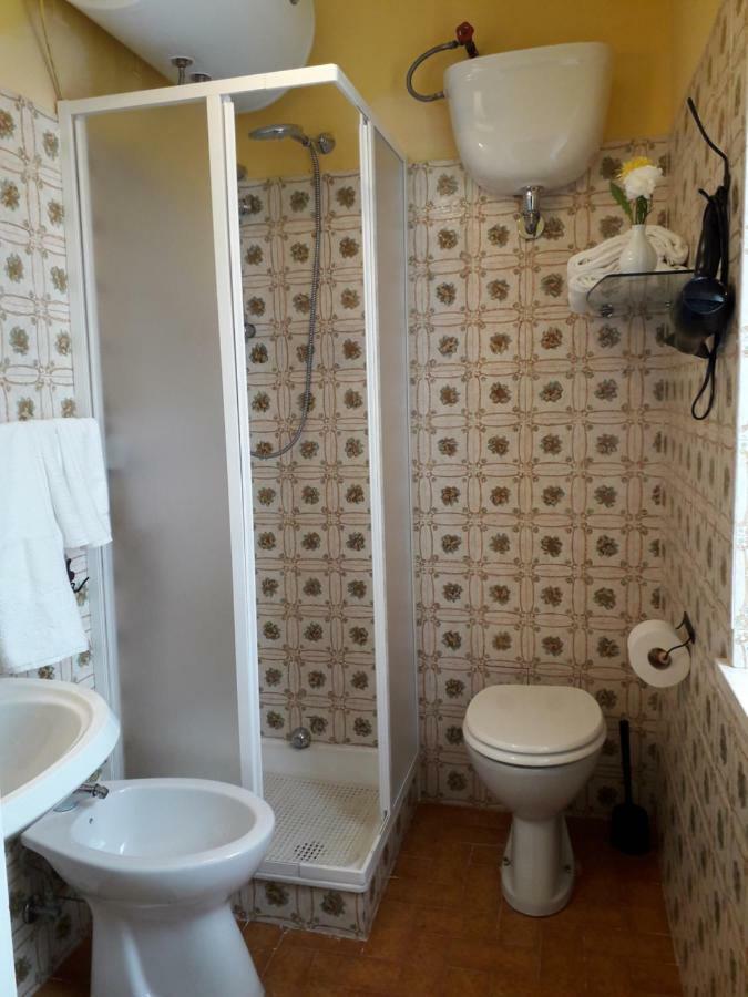 Santa Restituta Alle Preci Country House מראה חיצוני תמונה