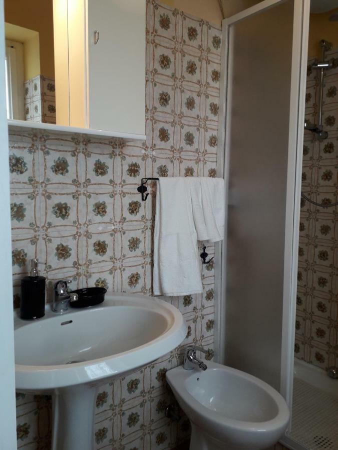 Santa Restituta Alle Preci Country House מראה חיצוני תמונה