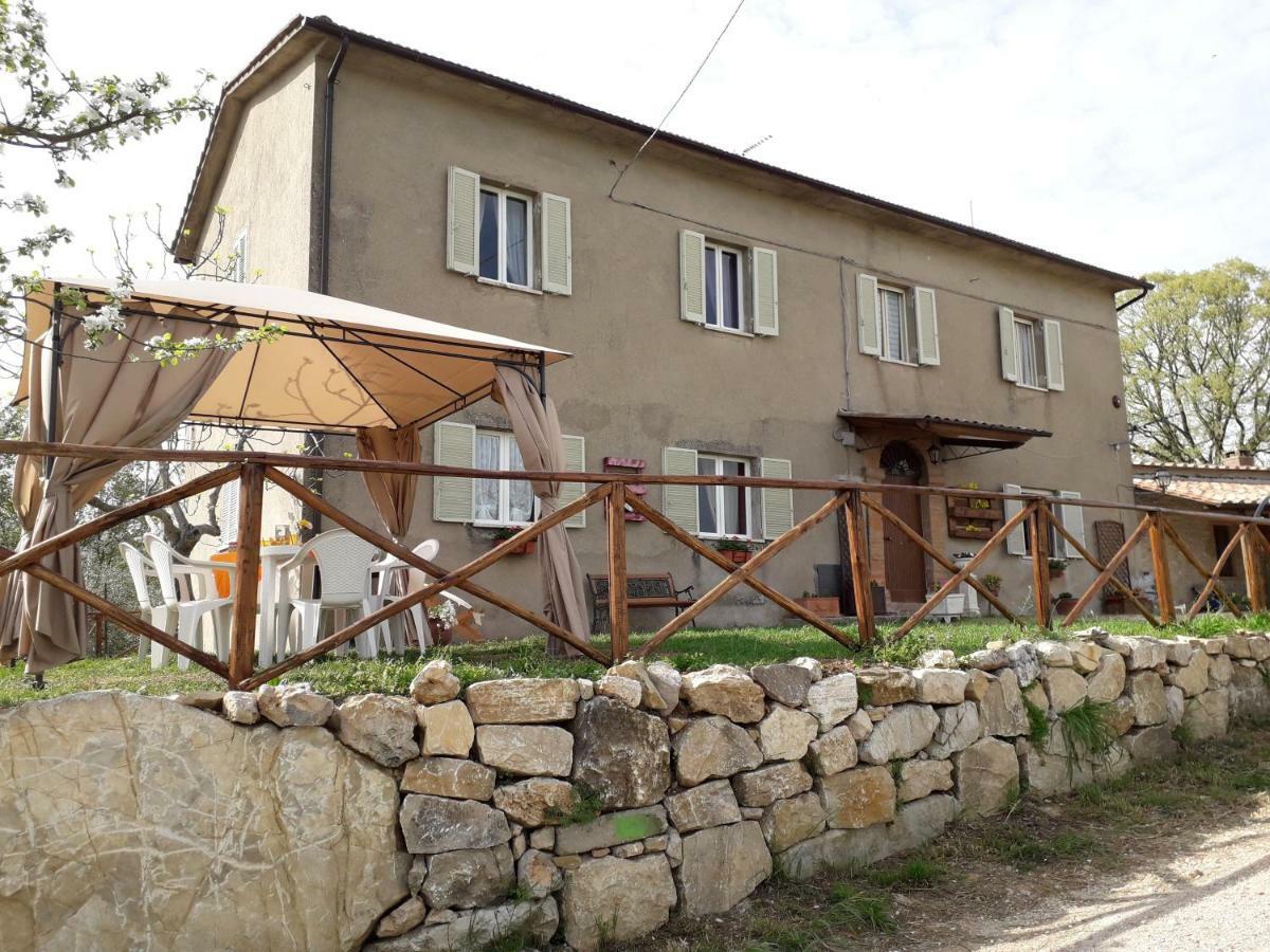Santa Restituta Alle Preci Country House מראה חיצוני תמונה