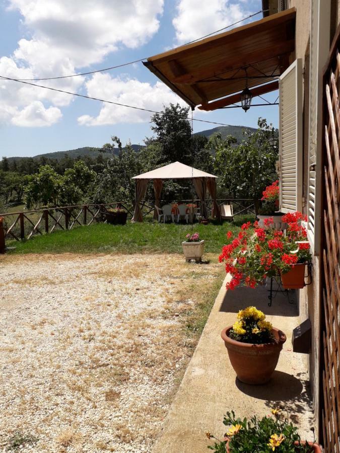 Santa Restituta Alle Preci Country House מראה חיצוני תמונה